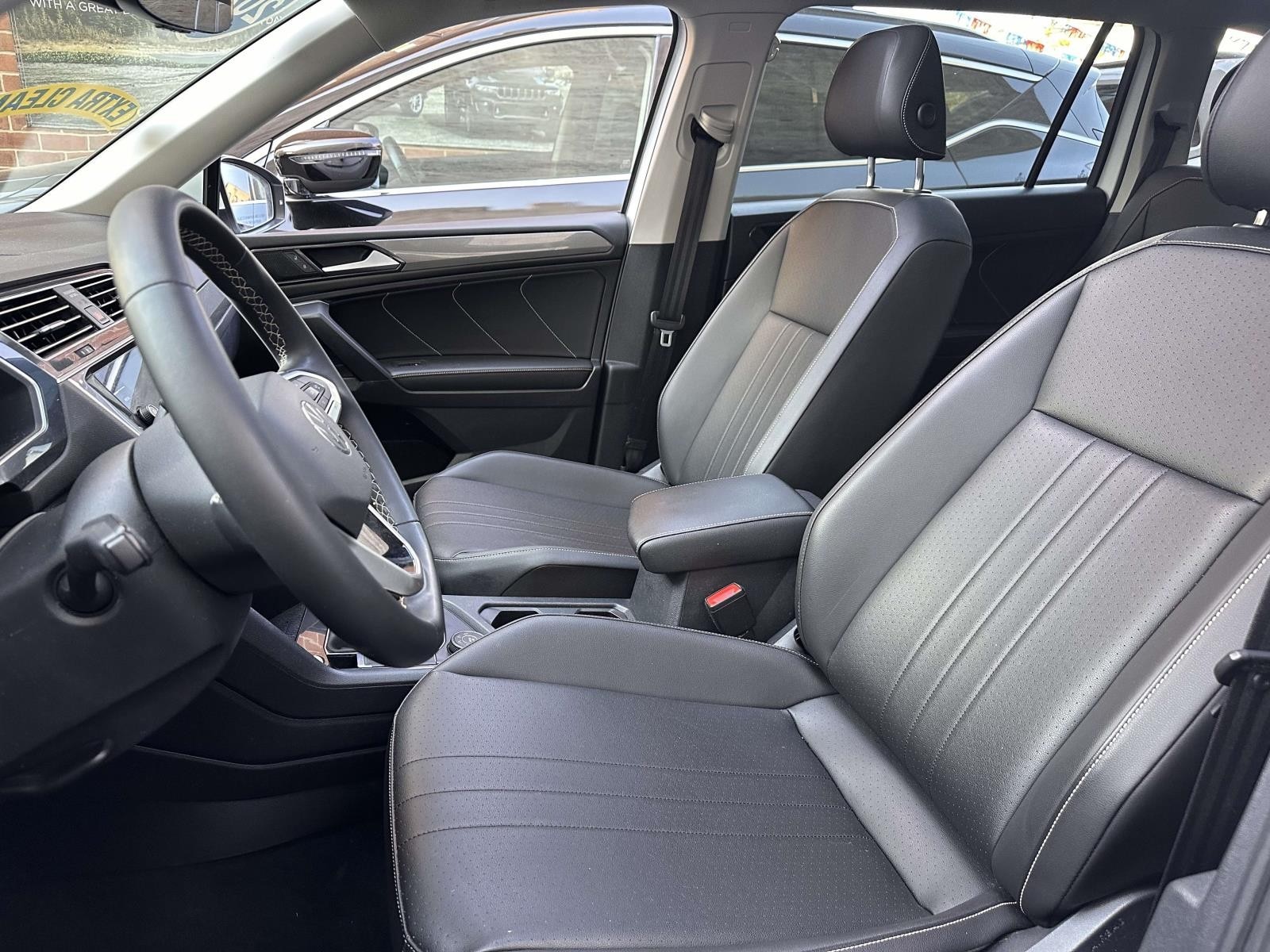 2022 Volkswagen Tiguan SE - Photo 15