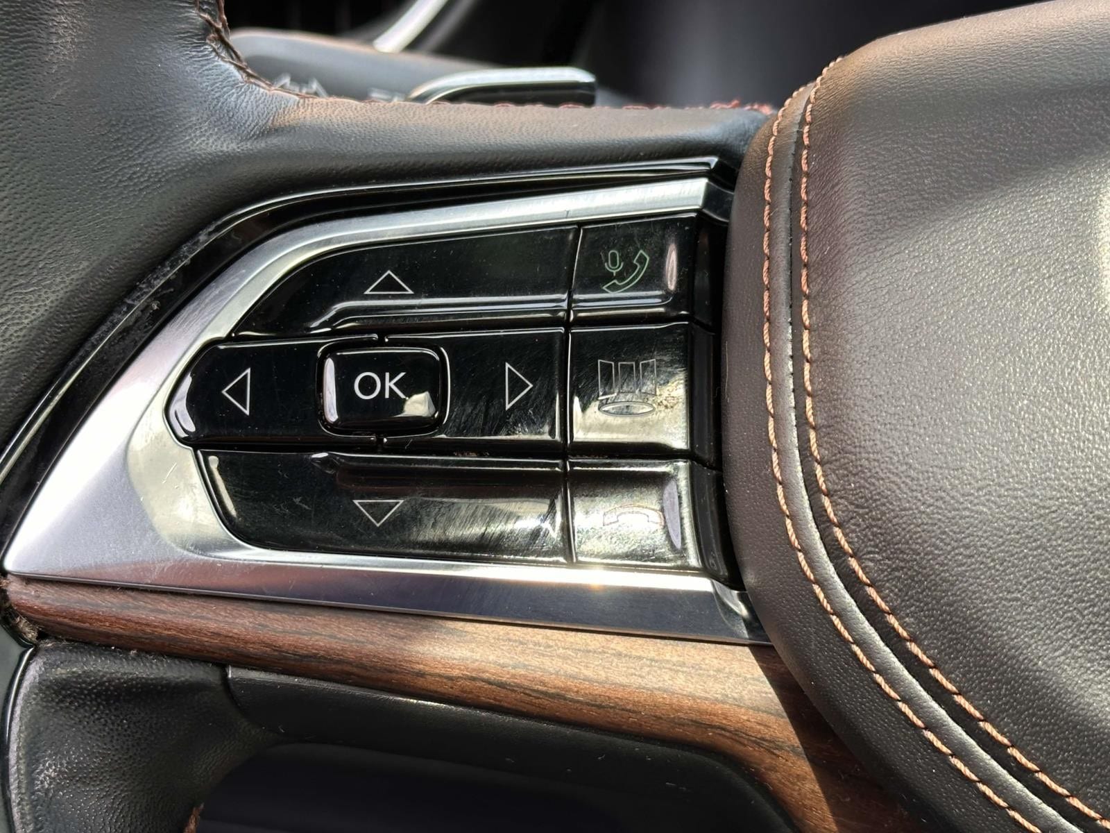 2022 Jeep Grand Cherokee Summit - Photo 26