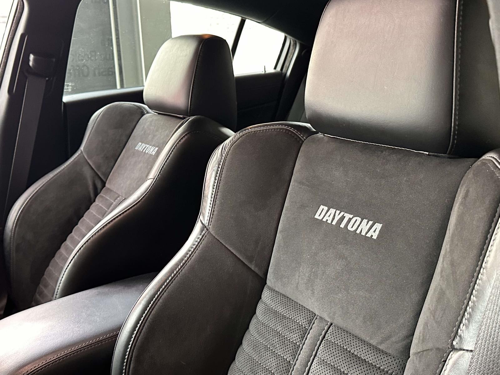 2022 Dodge Charger Scat Pack - Photo 17