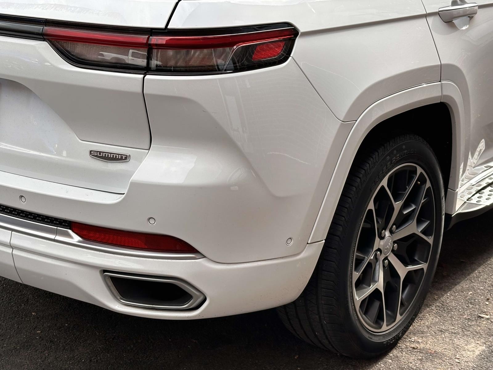 2022 Jeep Grand Cherokee Summit Reserve - Photo 8