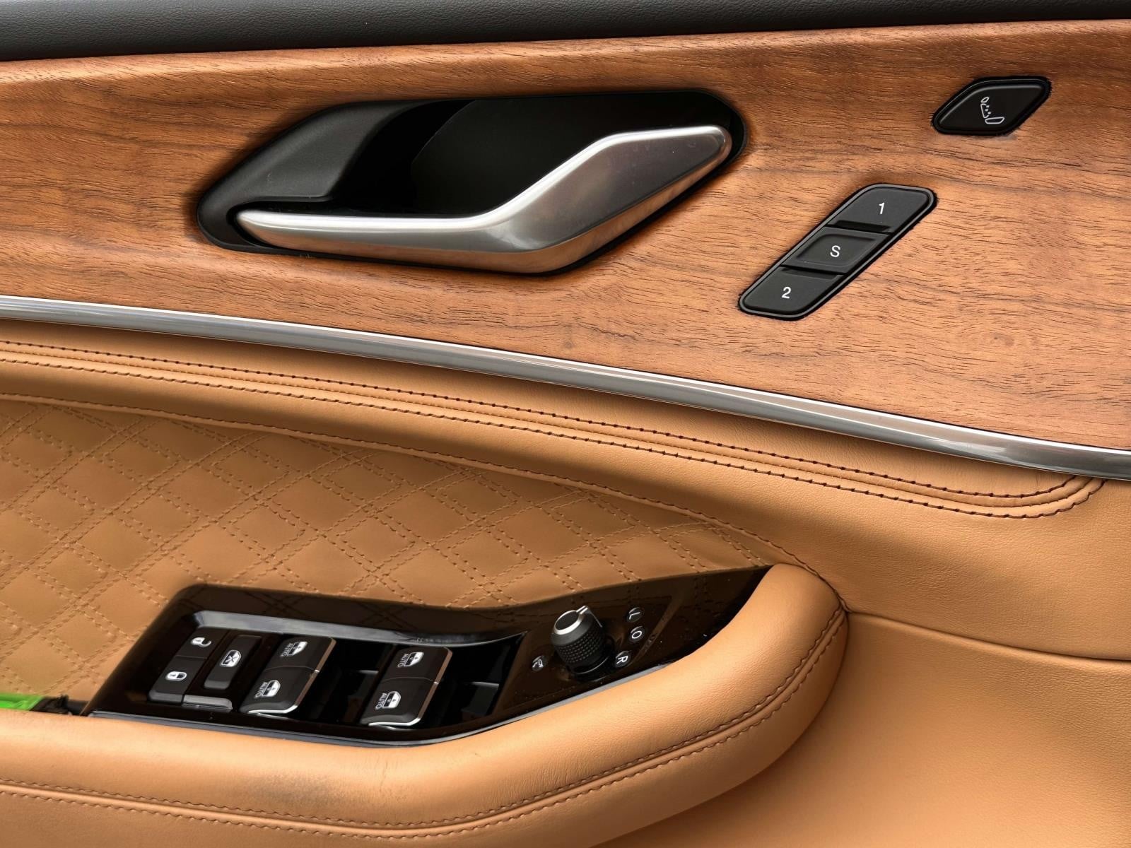 2022 Jeep Grand Cherokee Summit Reserve - Photo 10