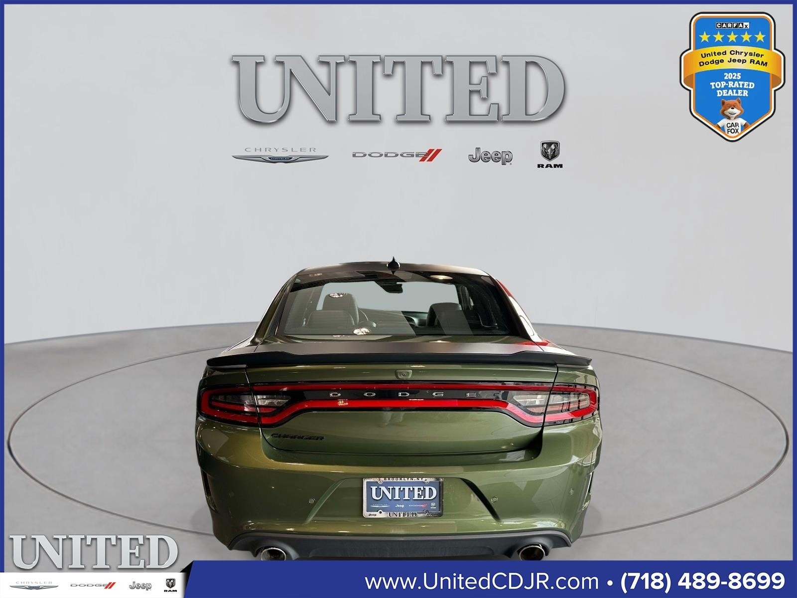 2022 Dodge Charger Scat Pack - Photo 3