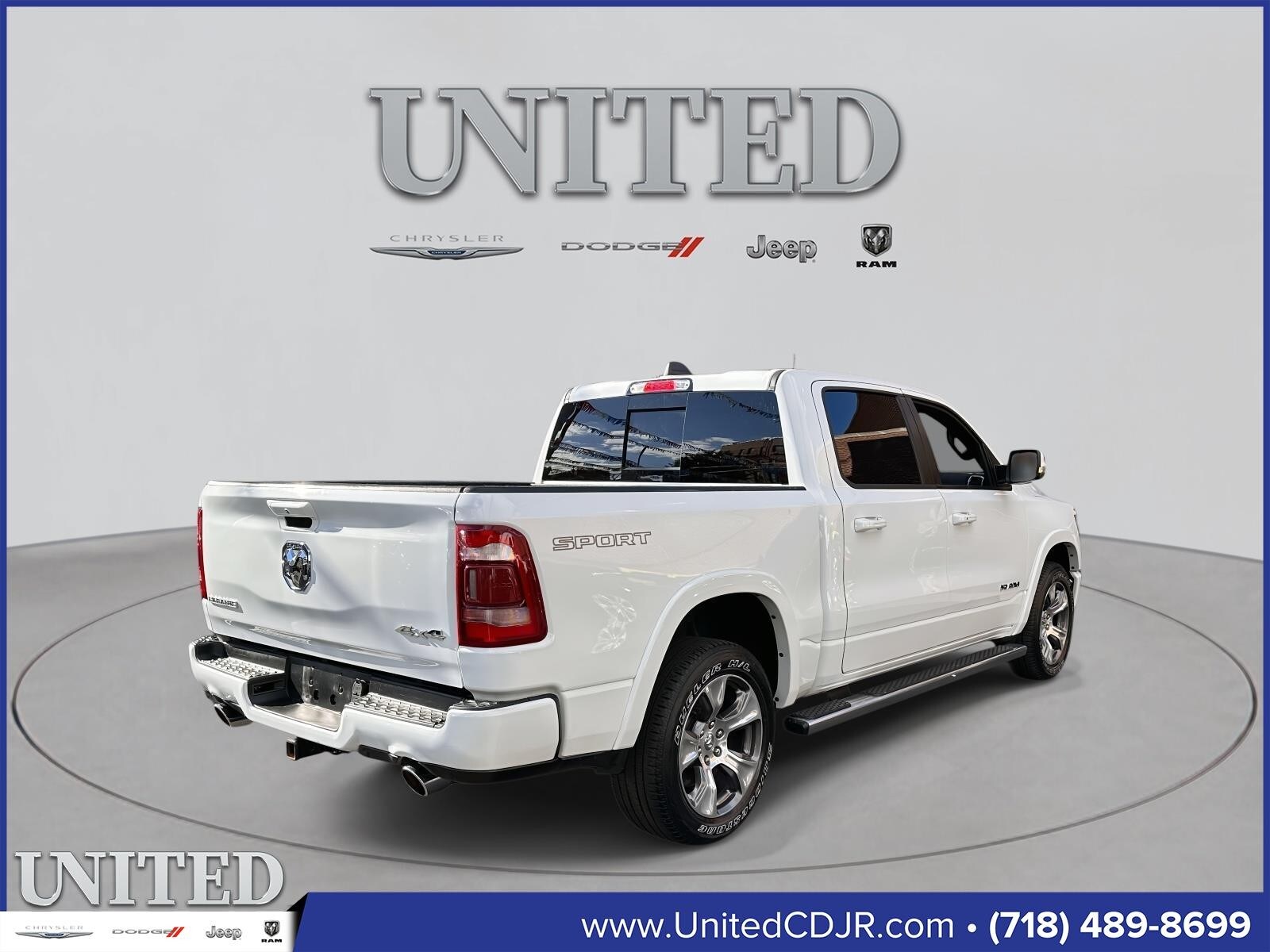 2021 Ram 1500 Laramie photo 3
