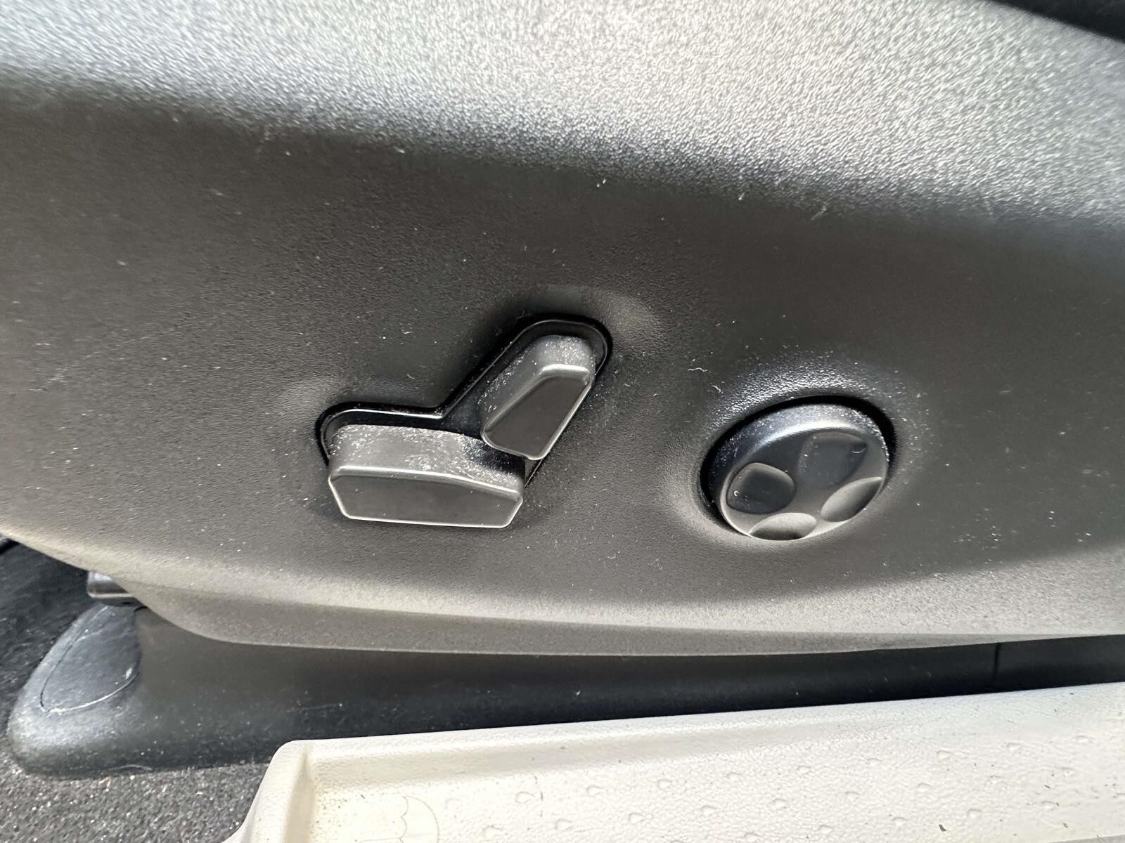 2021 Chrysler Pacifica Touring L - Photo 16