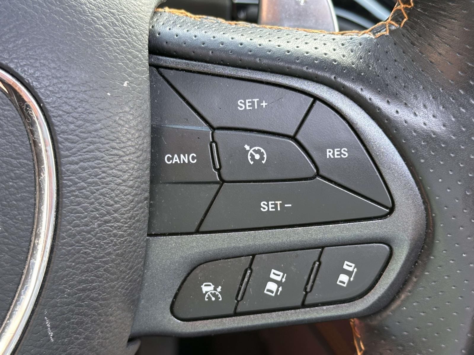 2023 Dodge Durango R/T - Photo 25