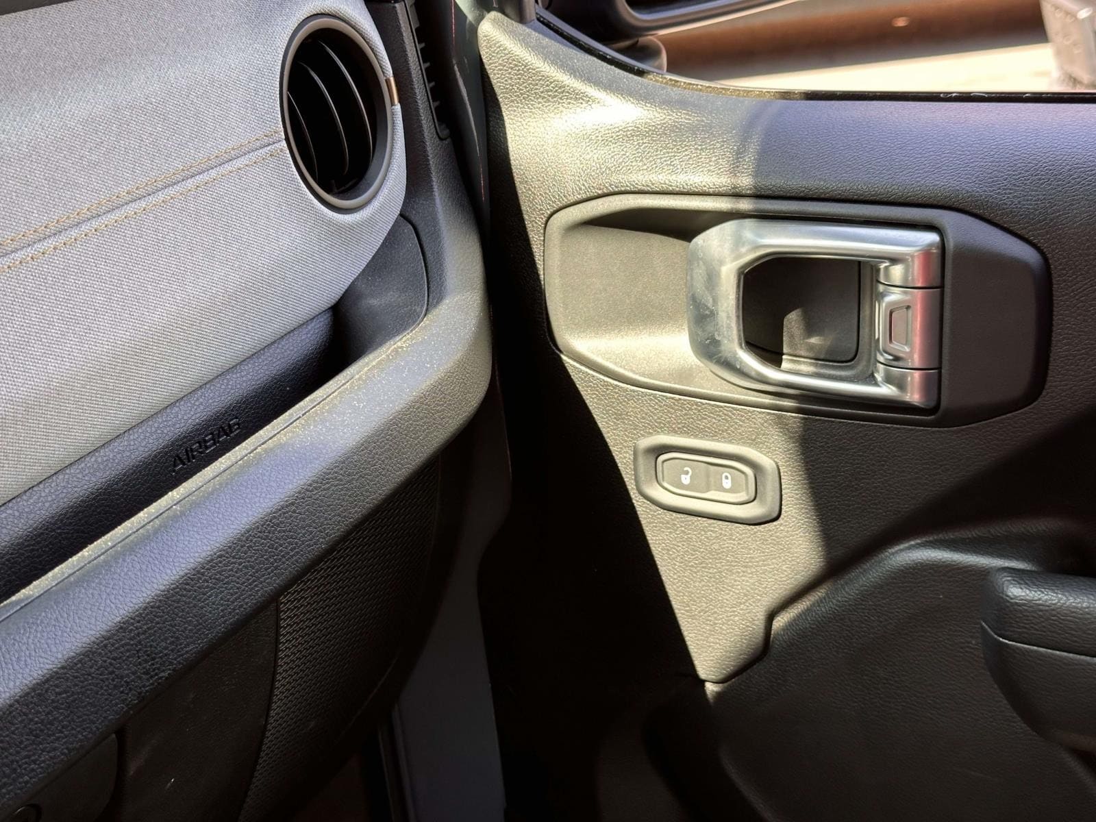 2024 Jeep Wrangler 4-Door Sport S - Photo 26