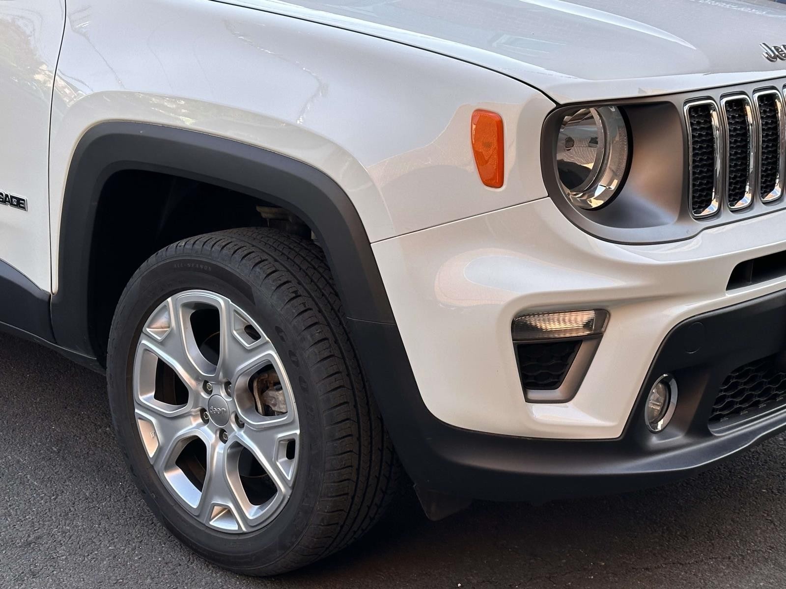 2020 Jeep Renegade Limited - Photo 11