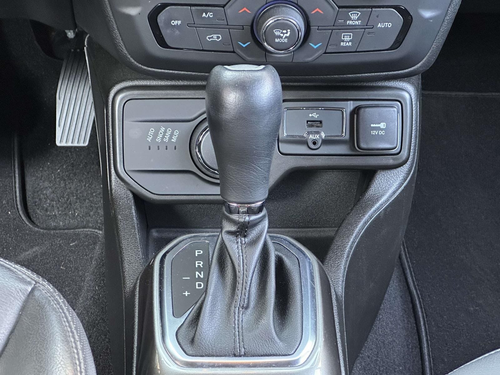 2020 Jeep Renegade Limited - Photo 21