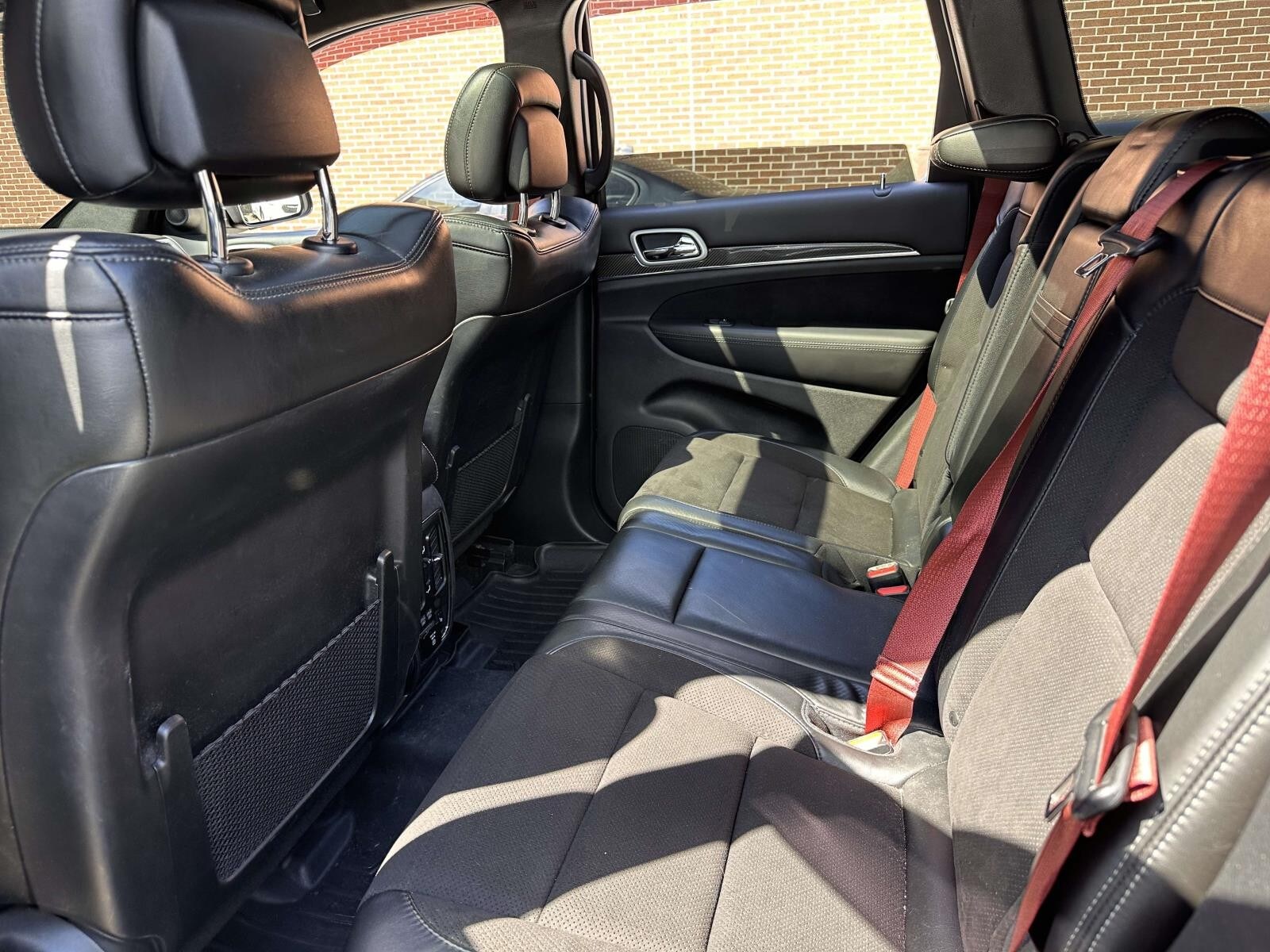2020 Jeep Grand Cherokee SRT - Photo 16