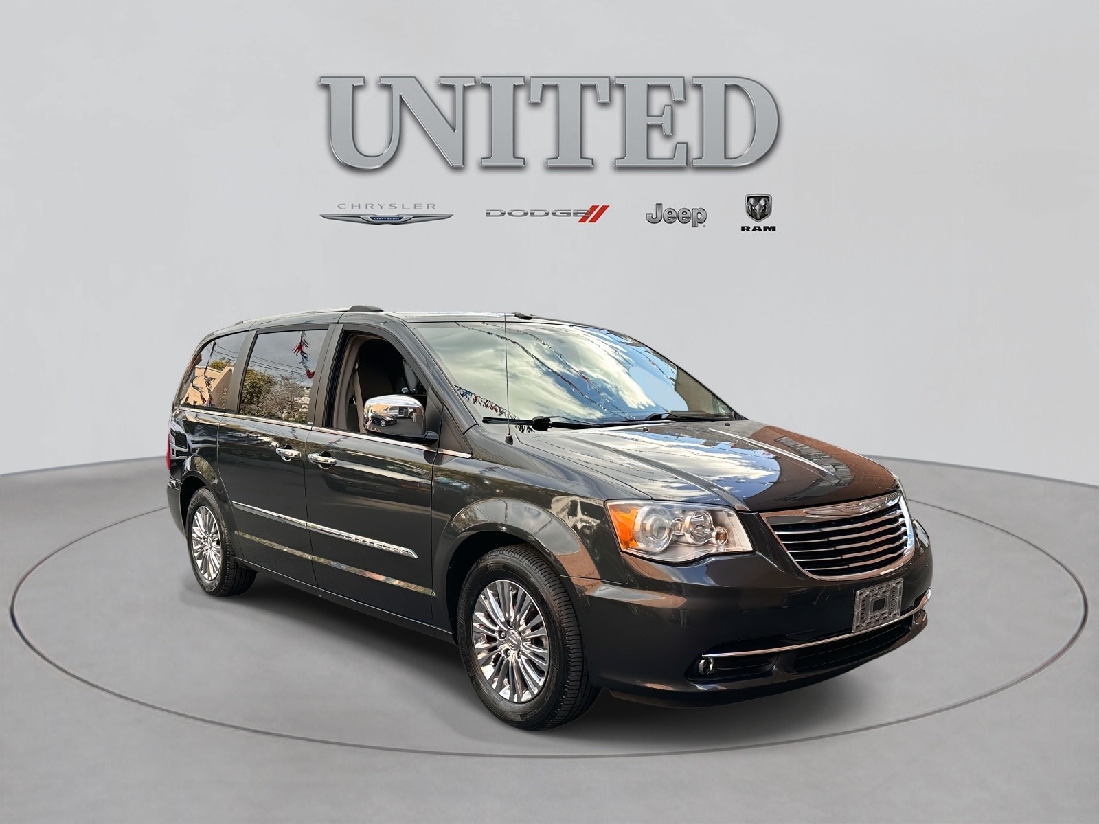 2011 Chrysler Town & Country