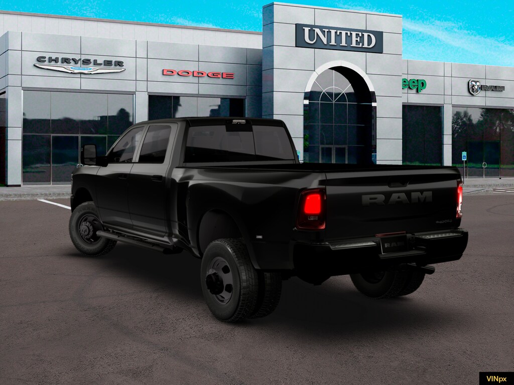 New 2026 Ram 3500 TRADESMAN CREW CAB 4X4 8' BOX Pickup