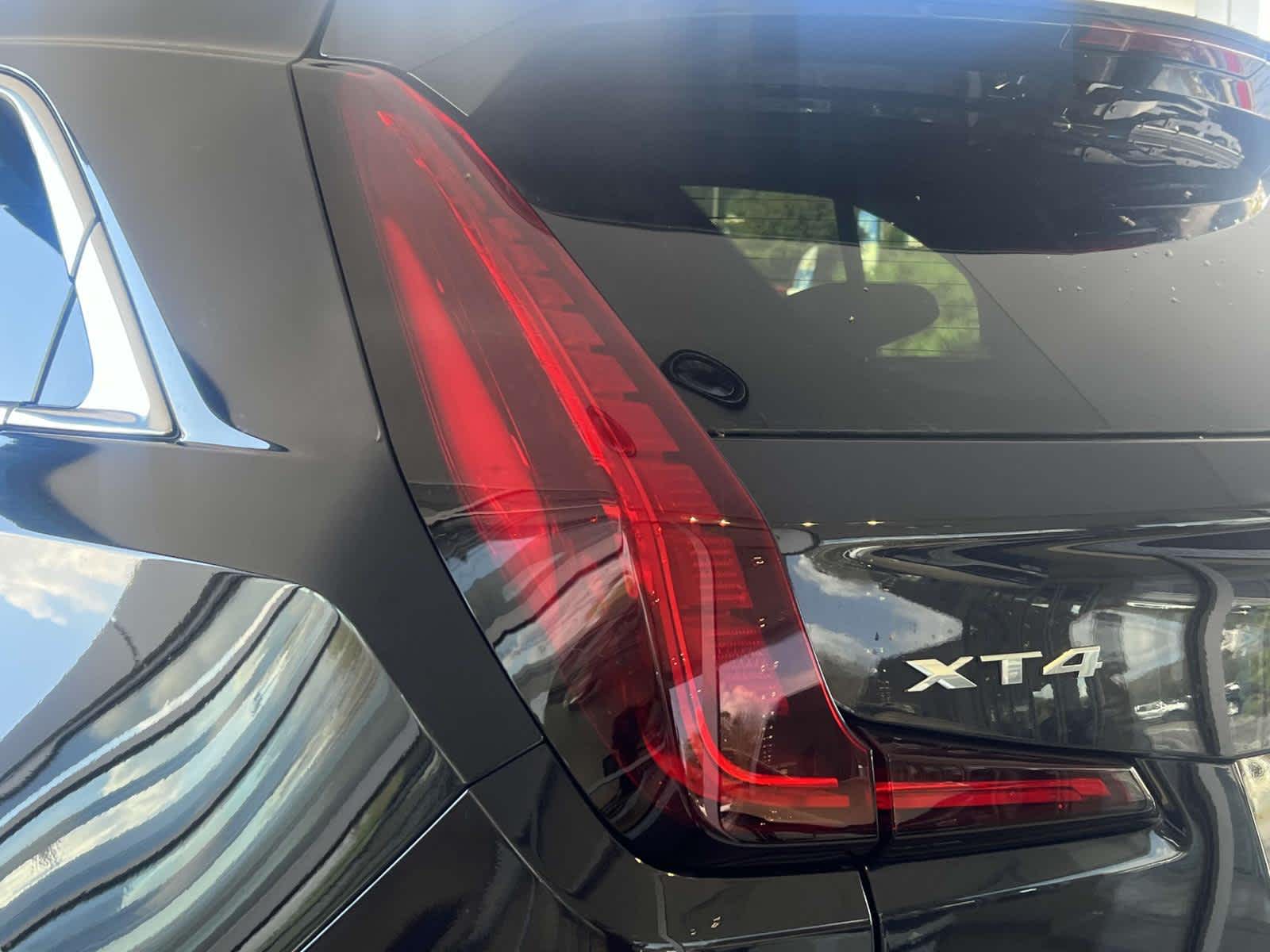 2025 CADILLAC XT4 SUV 