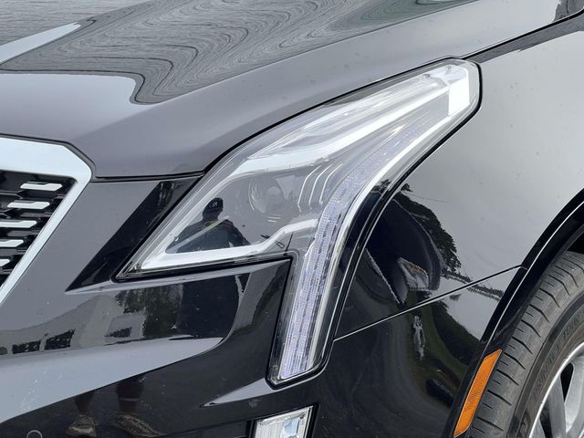 Used 2022 Cadillac XT5 Premium Luxury with VIN 1GYKNDRS8NZ163725 for sale in Newburgh, NY