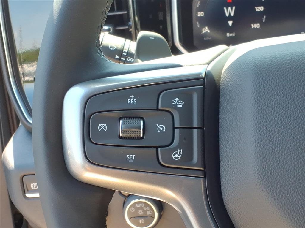 2026 Chevrolet Silverado 1500 LTZ - Photo 35