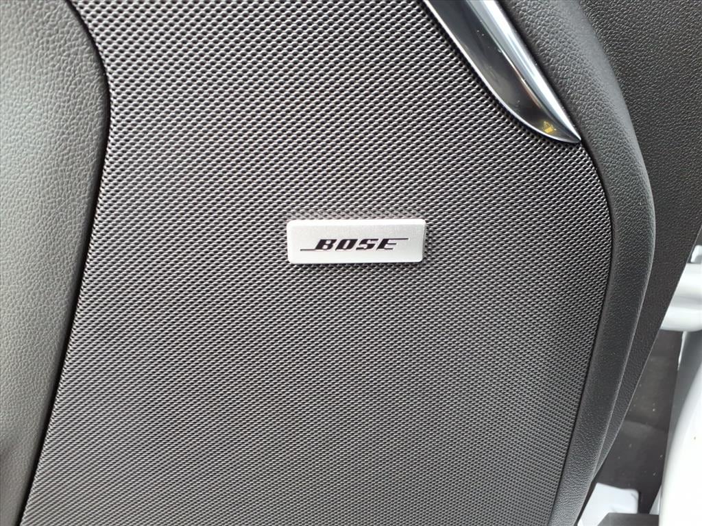 2026 Chevrolet Suburban High Country - Photo 17