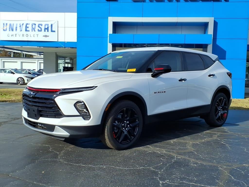 New 2025 Chevrolet Blazer 2LT SUV
