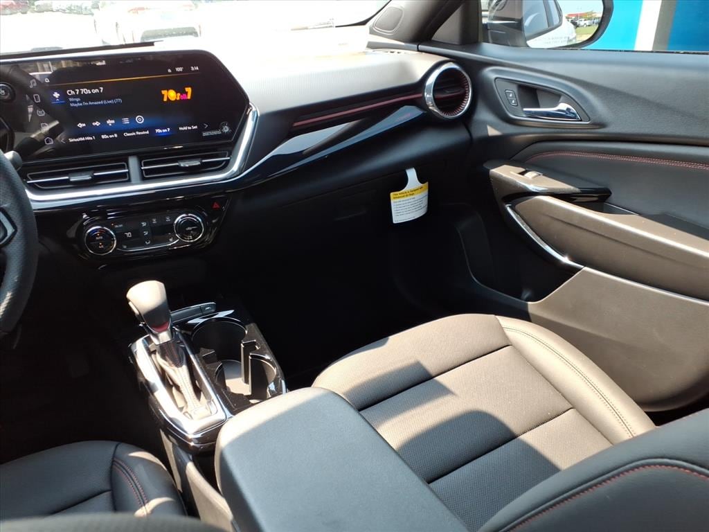 2026 Chevrolet Trax RS - Photo 15