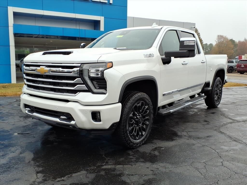 New 2025 Chevrolet Silverado 2500 HD High Country Truck Crew Cab