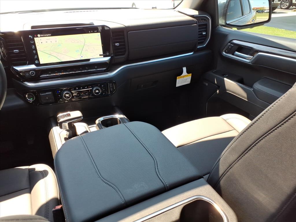 2026 Chevrolet Silverado 1500 LTZ - Photo 20