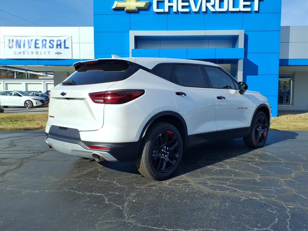2025 Chevrolet Blazer 2LT - Photo 8