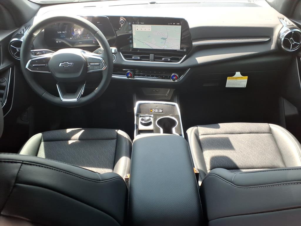 2027 Chevrolet Equinox LT - Photo 11