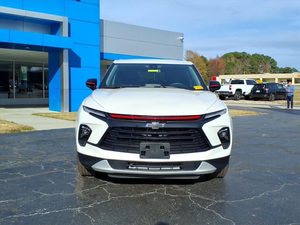 New 2025 Chevrolet Blazer LT w/2LT SUV