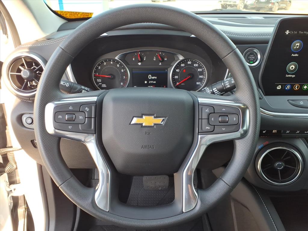 2025 Chevrolet Blazer 2LT - Photo 24