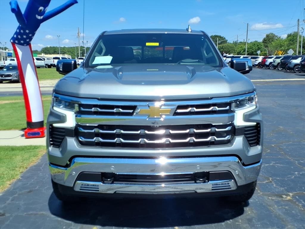 2026 Chevrolet Silverado 1500 LTZ - Photo 12