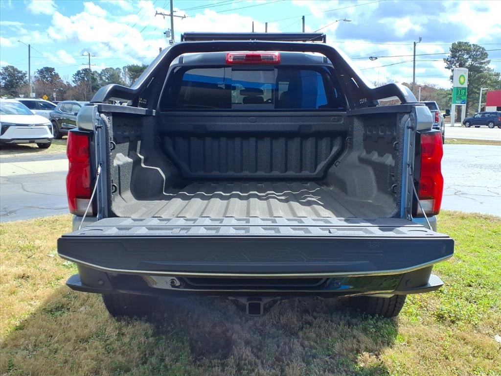 2025 Chevrolet Colorado Z71 - Photo 7