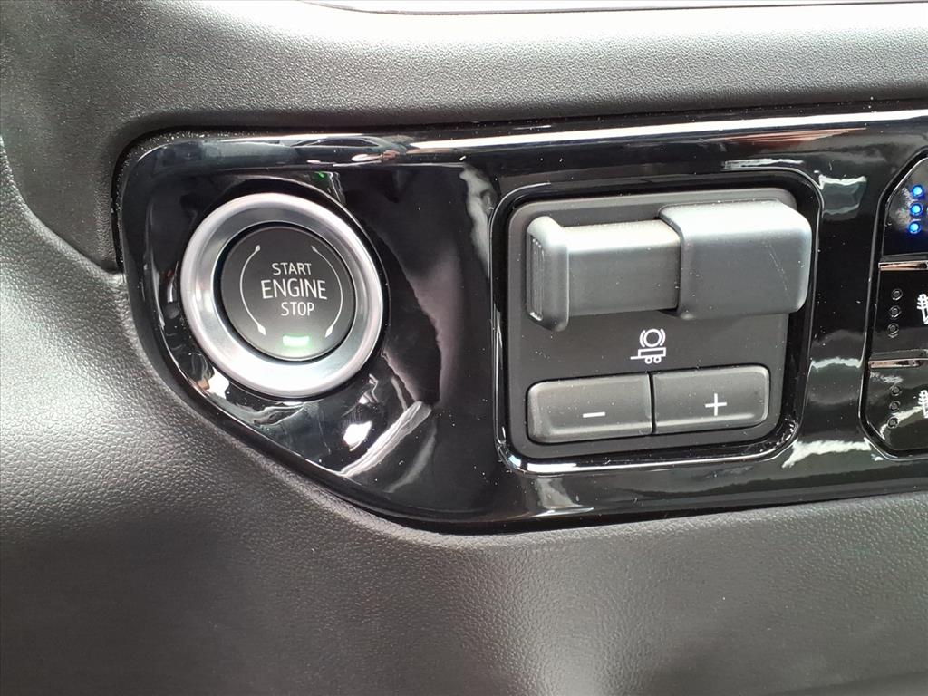 2025 Chevrolet Silverado 2500 HD High Country - Photo 20