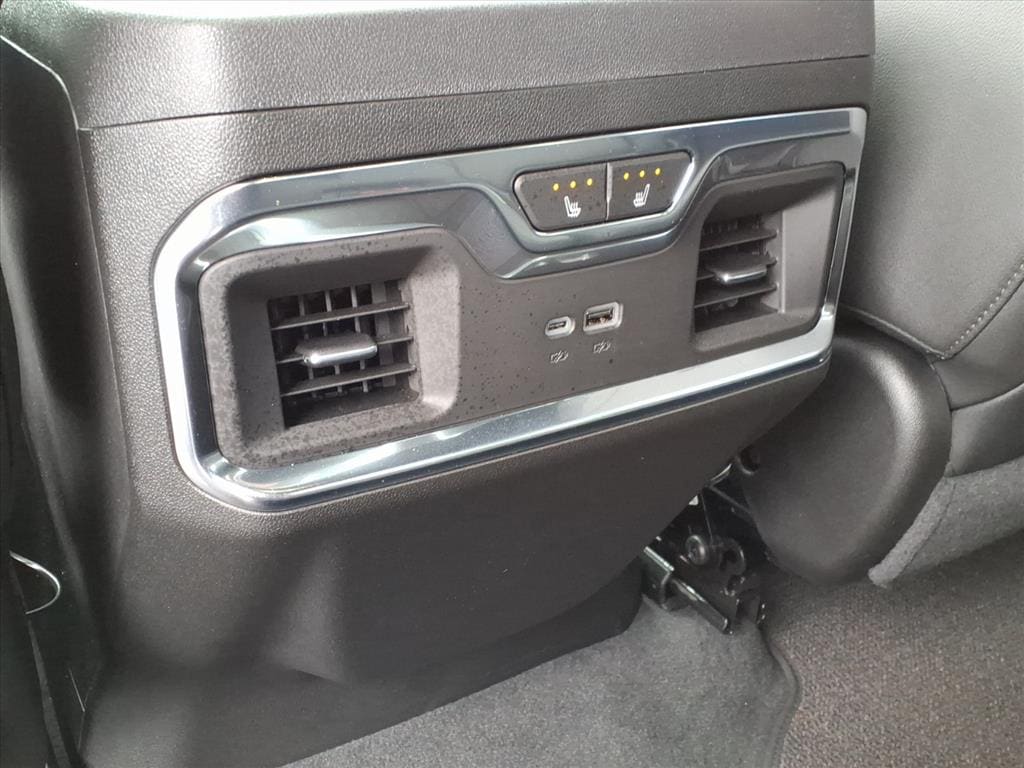 2025 Chevrolet Silverado 2500 HD High Country - Photo 14