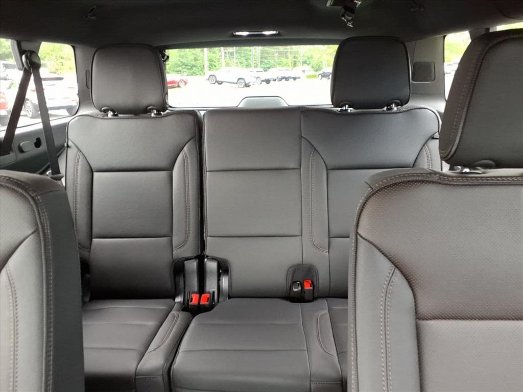 2026 Chevrolet Suburban High Country - Photo 22