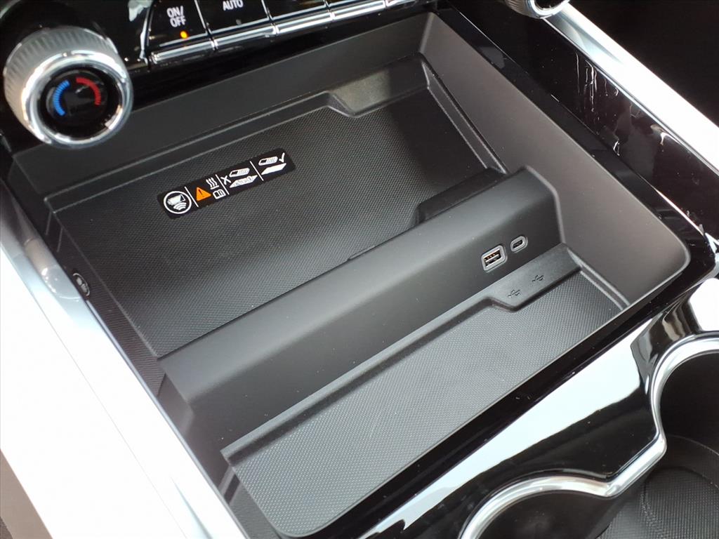 2026 Chevrolet Tahoe Premier - Photo 24