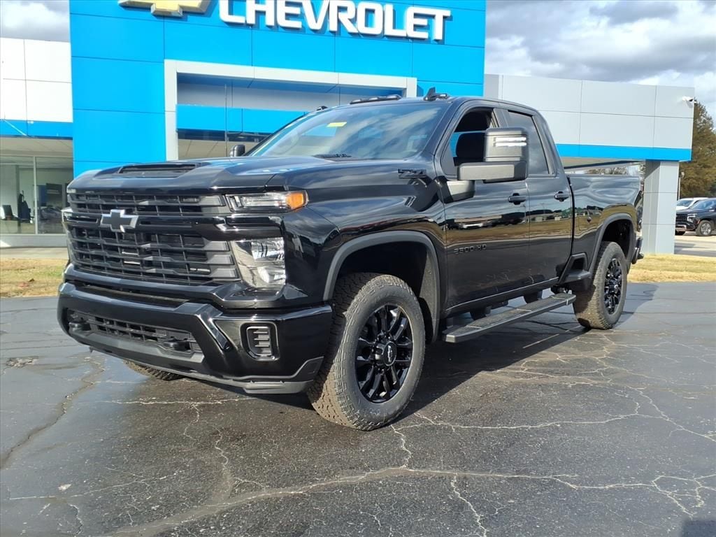 New 2026 Chevrolet Silverado 2500 HD Custom Truck Double Cab