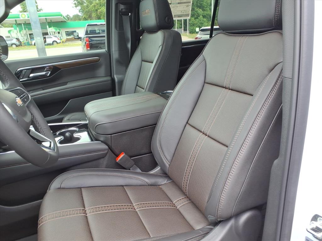 2026 Chevrolet Suburban High Country - Photo 20