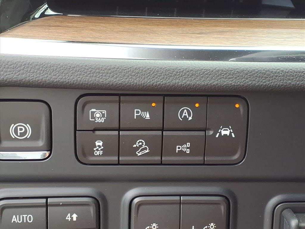 2026 Chevrolet Suburban High Country - Photo 31