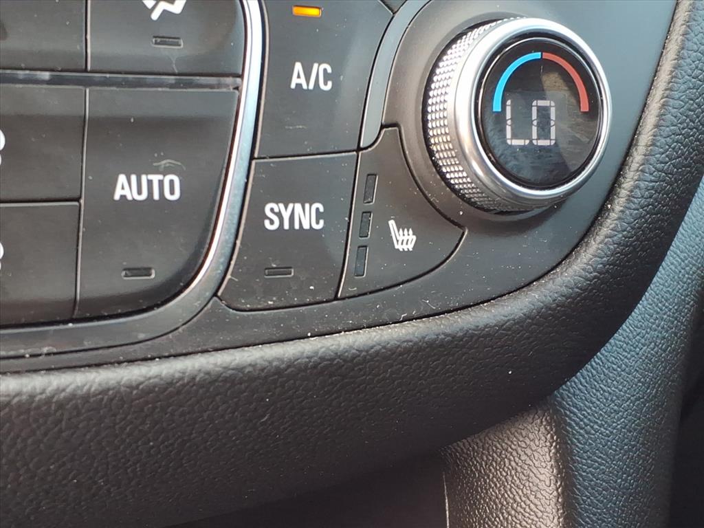 2024 Chevrolet Equinox LT - Photo 21