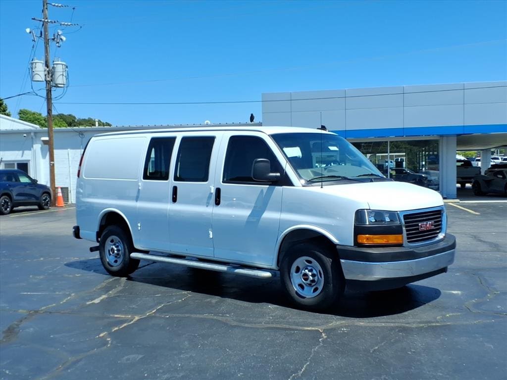 2024 GMC Savana Cargo