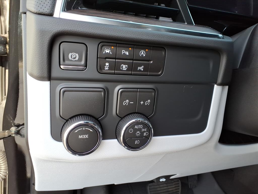 2026 Chevrolet Tahoe Premier - Photo 31