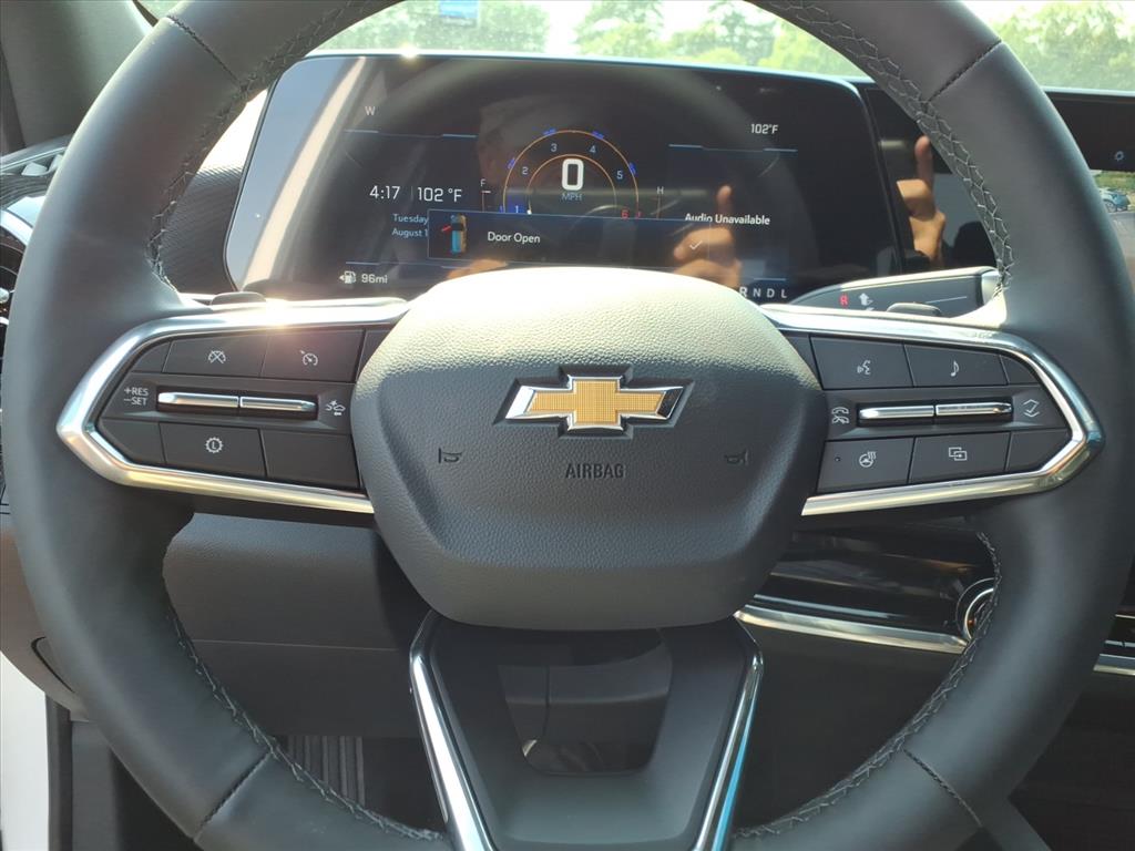 2027 Chevrolet Equinox LT - Photo 25