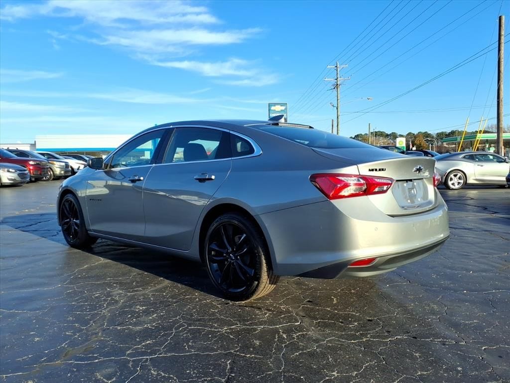 Used 2025 Chevrolet Malibu 1LT Sedan