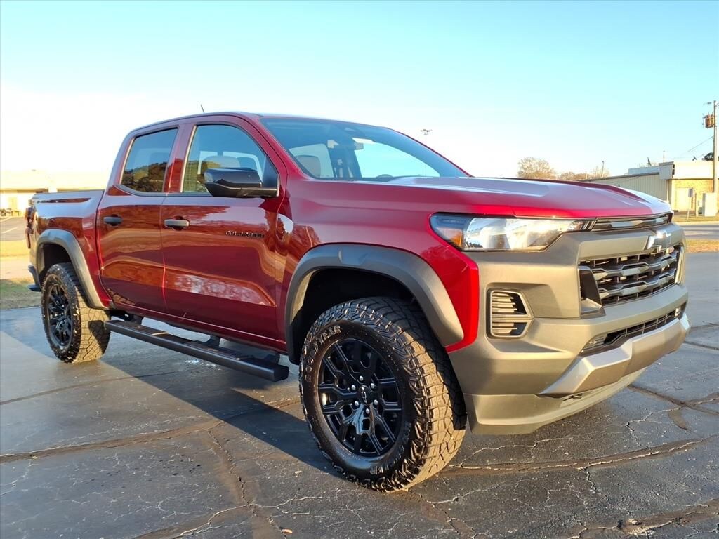 Used 2024 Chevrolet Colorado Trail Boss Truck Crew Cab