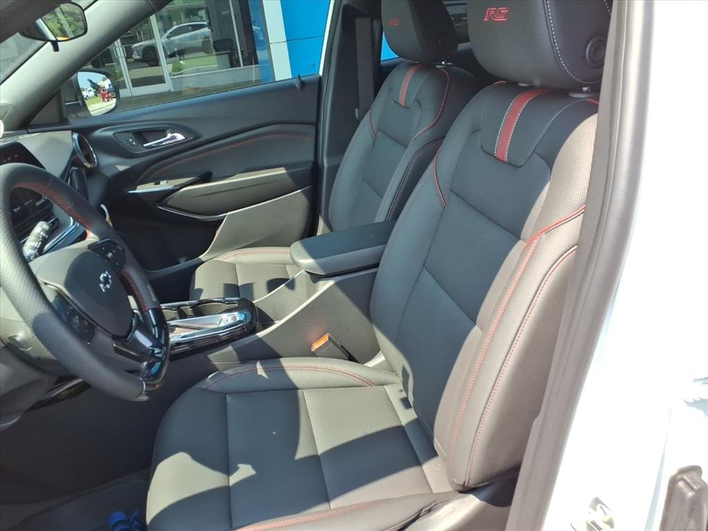 2026 Chevrolet Trax RS - Photo 17