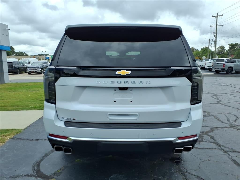 2026 Chevrolet Suburban High Country - Photo 6