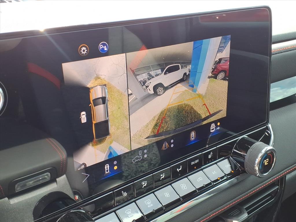 2025 Chevrolet Colorado Z71 - Photo 24