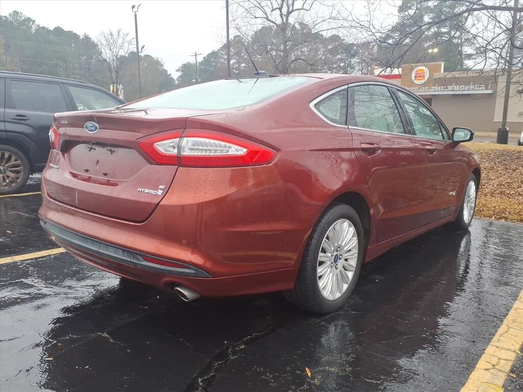 Used 2014 Ford Fusion Hybrid SE Sedan