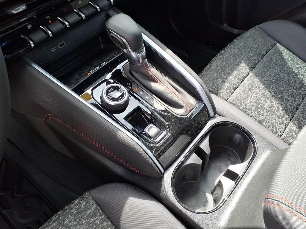 2025 Chevrolet Colorado Z71 - Photo 19