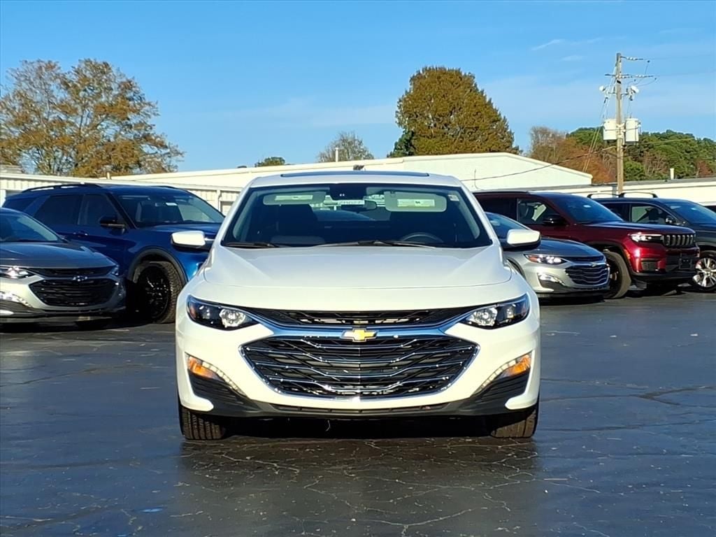 Used 2024 Chevrolet Malibu 1LT Sedan