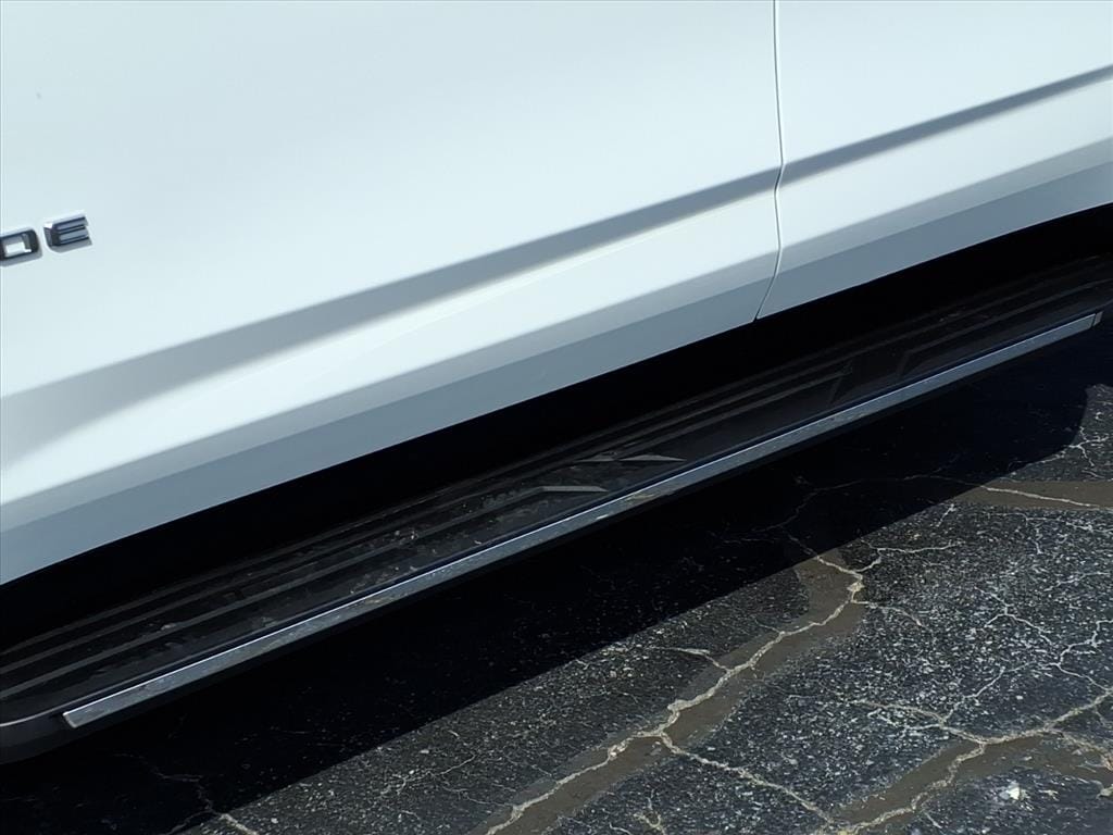 2026 Chevrolet Tahoe LS - Photo 9