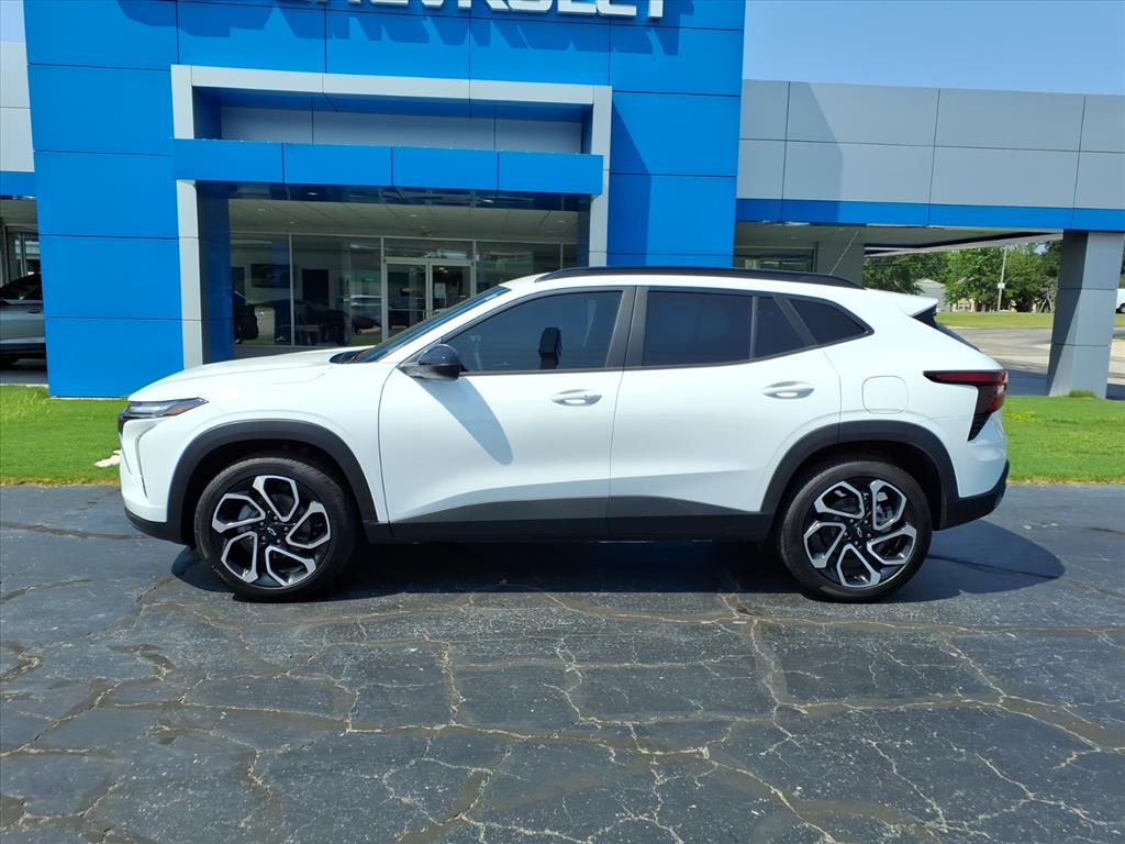 2026 Chevrolet Trax RS - Photo 8